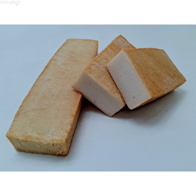 M107-2 急凍炸魚條(約300g/條，即約半斤/條，可處存-18度，口感依然爽口彈牙)網購原價HK$22.00/條，會員價HK$19.00/條